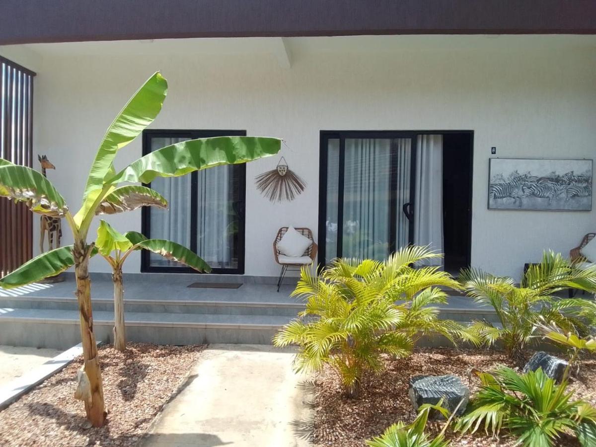 The Big Blue Resort & Spa Kasoa Bagian luar foto