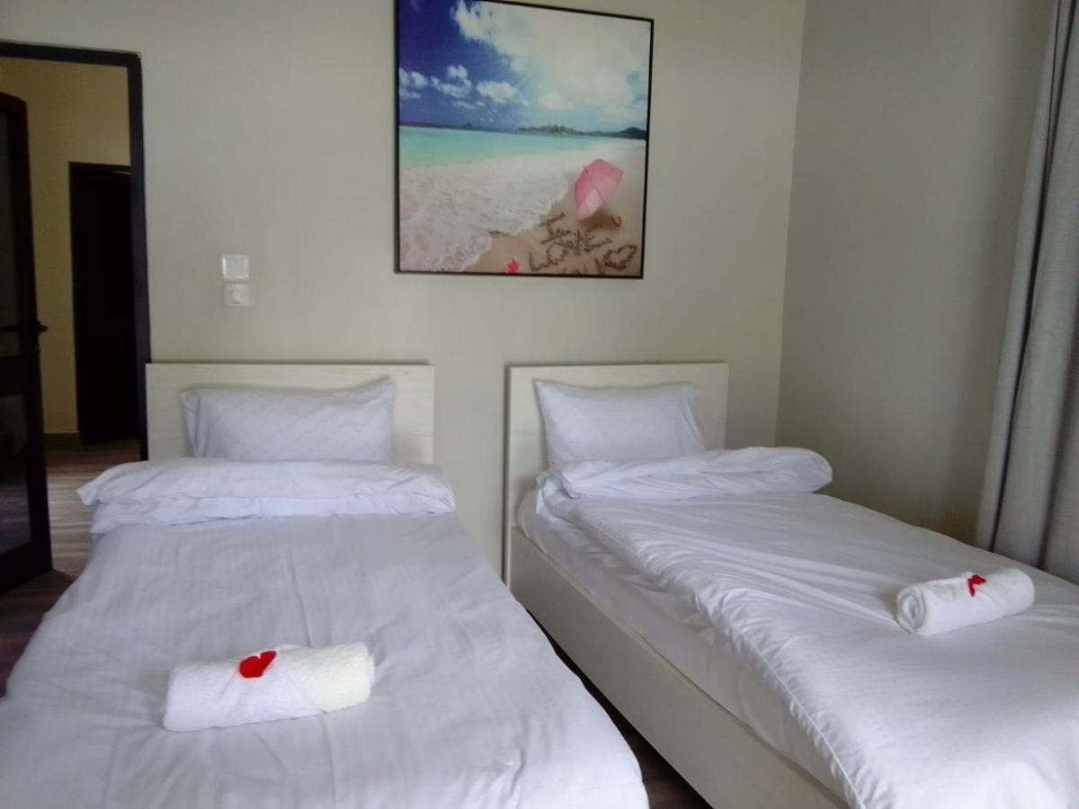 The Big Blue Resort & Spa Kasoa Bagian luar foto